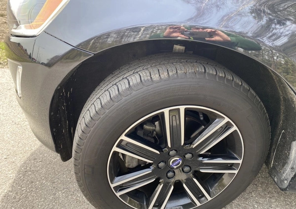 Volvo XC 60 cena 89000 przebieg: 59600, rok produkcji 2016 z Daleszyce małe 436